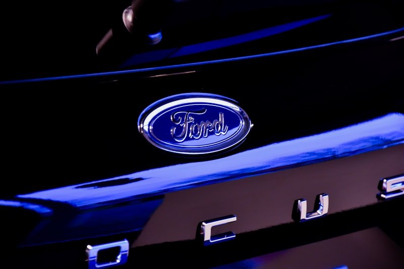 Ford Çıkma Yedek Parça Sinyal Kolu